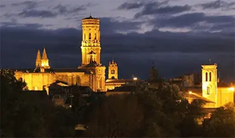 tudela y ujue de noche m